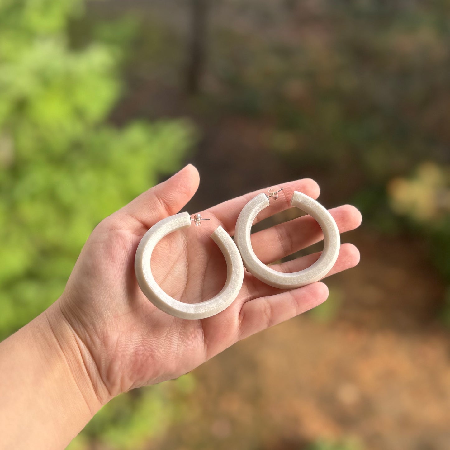 Pearl Glitter Hoop Earrings