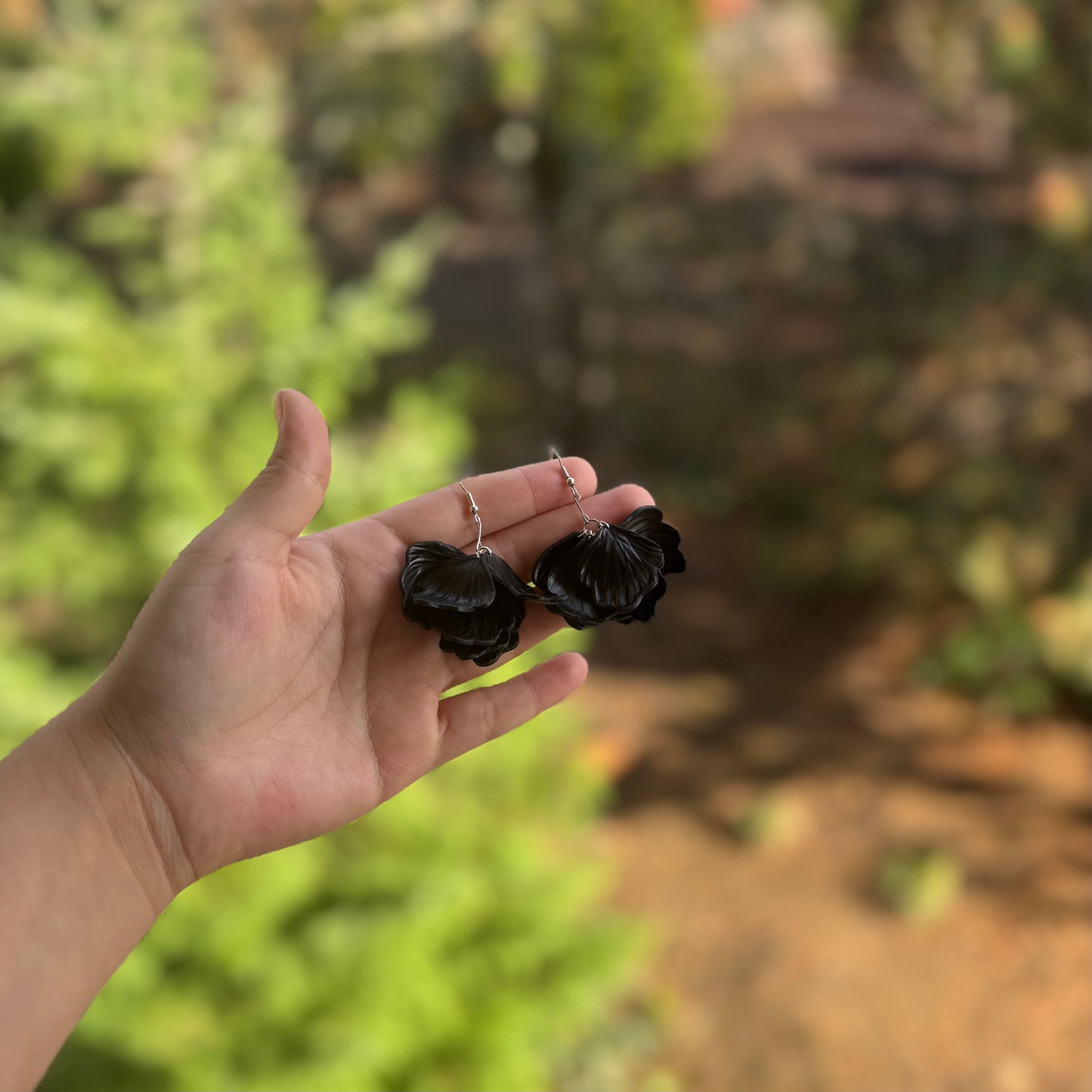 Black Small Petal Earrings