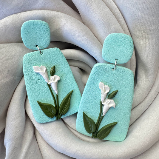 Light Blue Lilly Earrings